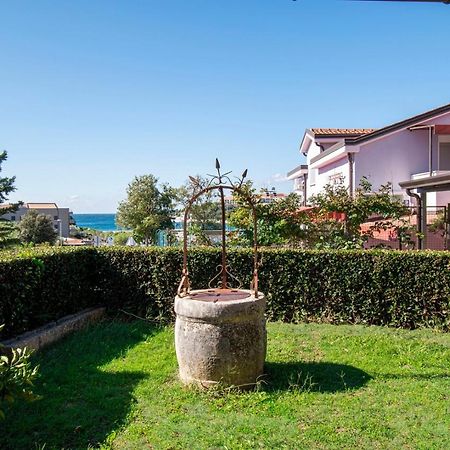Holiday Apartment 50M From The Beach Пьешчана-Увала Экстерьер фото