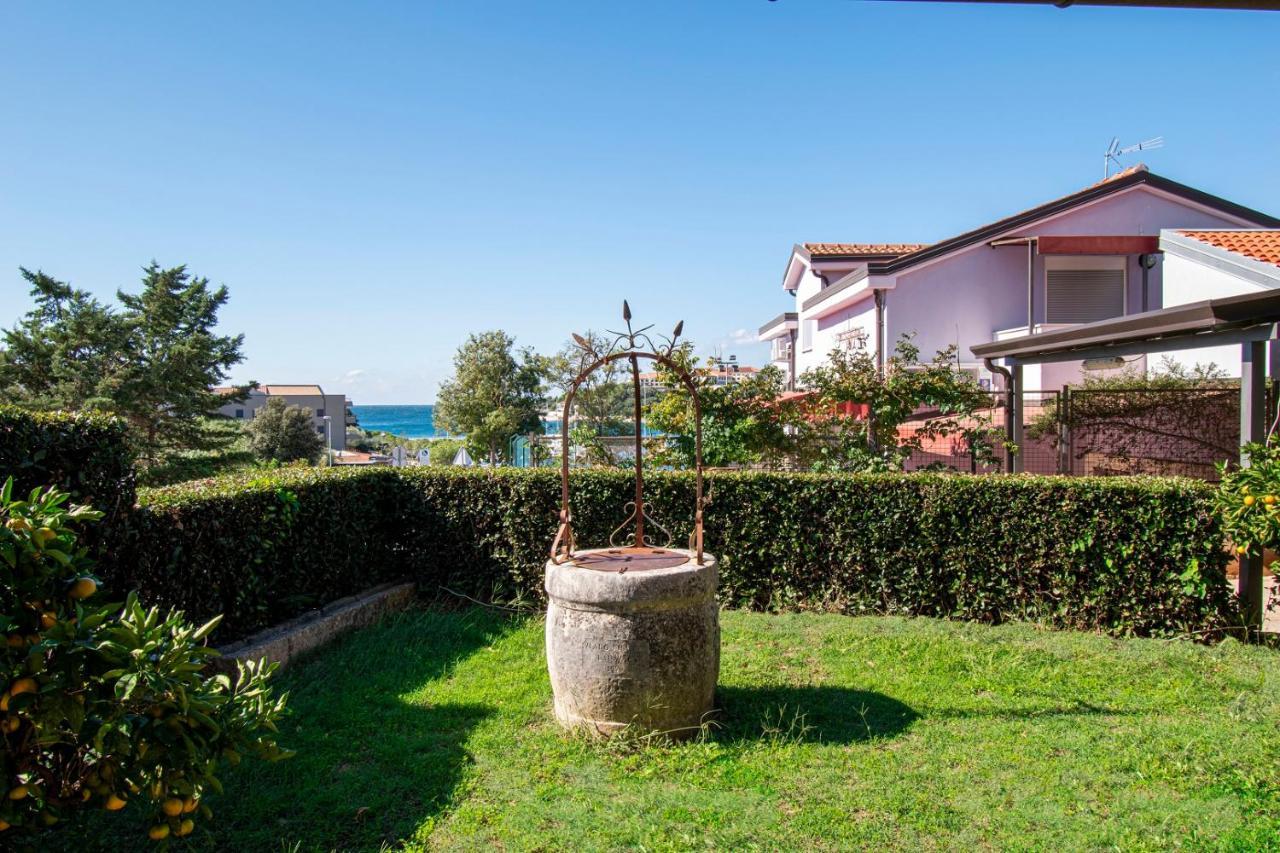 Holiday Apartment 50M From The Beach Пьешчана-Увала Экстерьер фото
